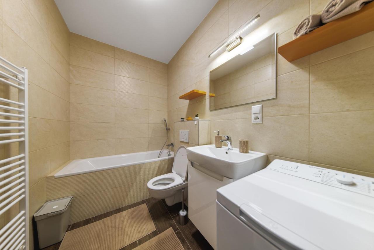 Tower Apartments Spišská Nová Ves Kültér fotó